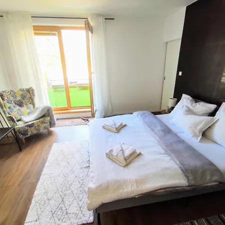 Loggia Park & Free Parking Apartment *