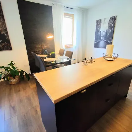 Loggia Park & Free Parking * Žilina